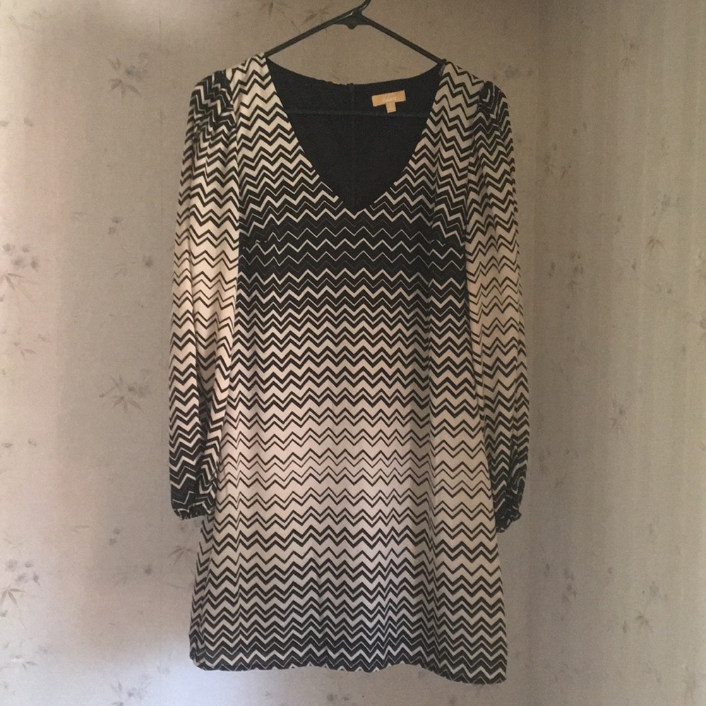 Beige/Black Chevron striped Takara dress